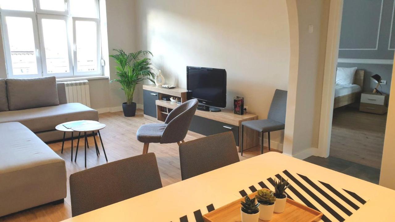City Break Apartments - City Zen Beograd Ngoại thất bức ảnh