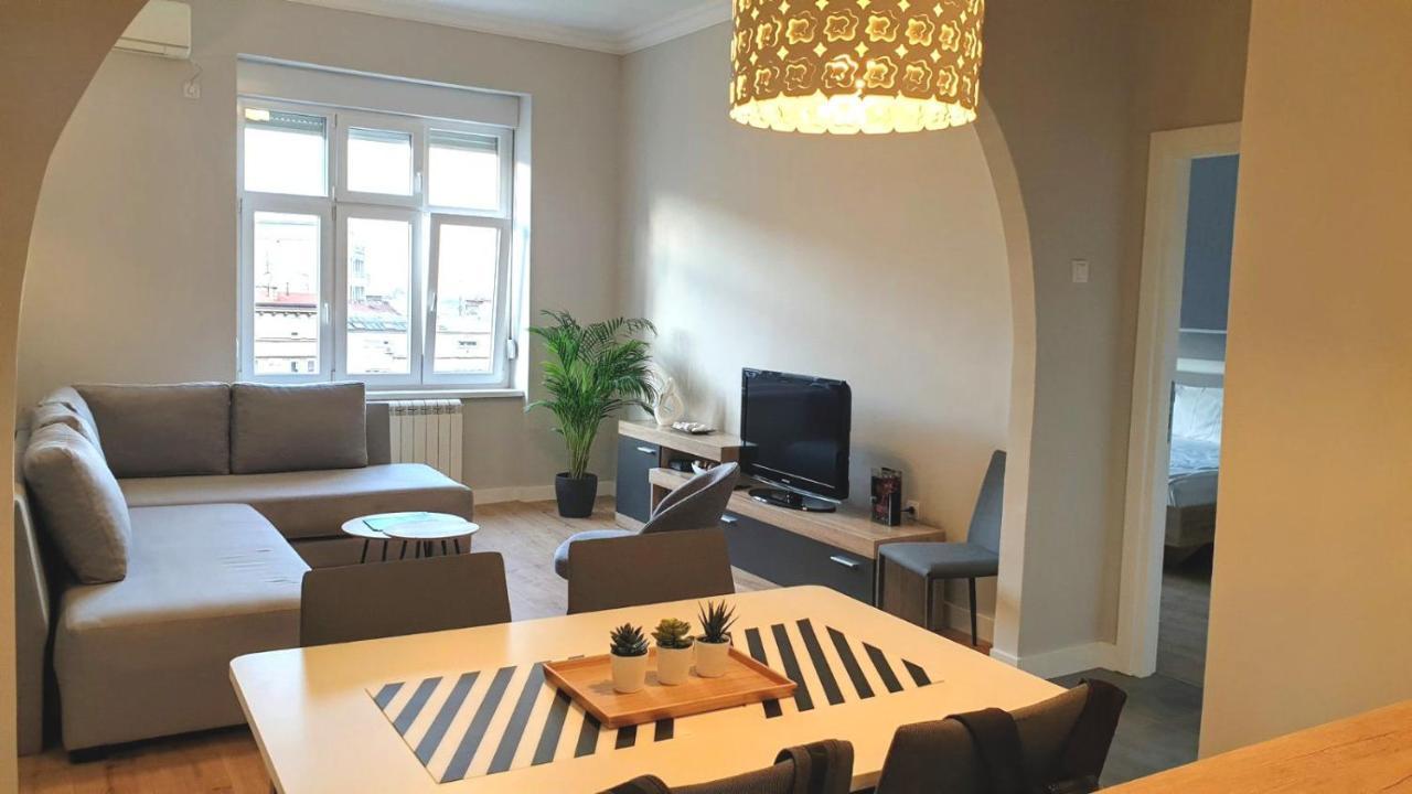 City Break Apartments - City Zen Beograd Ngoại thất bức ảnh
